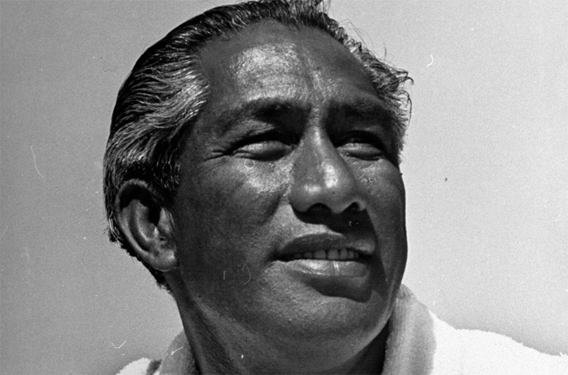 Duke Kahanamoku: o pai do surf moderno e um nadador de excelência