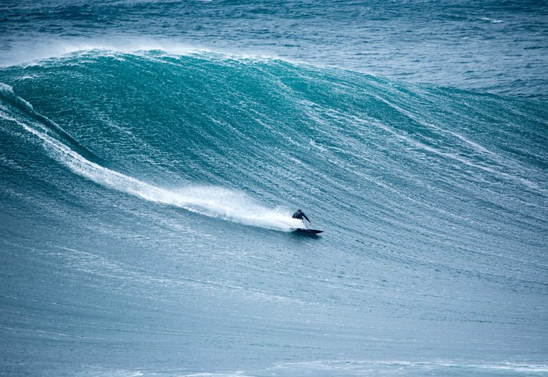 Bottom-turn: a manobra mais importante do surf | Foto: Shutterstock