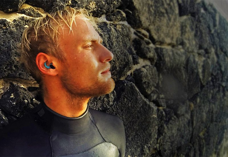 Ouvido de Surfista: os tampões de silicone são a melhor protecção contra a exostose | Foto: Surf Ears